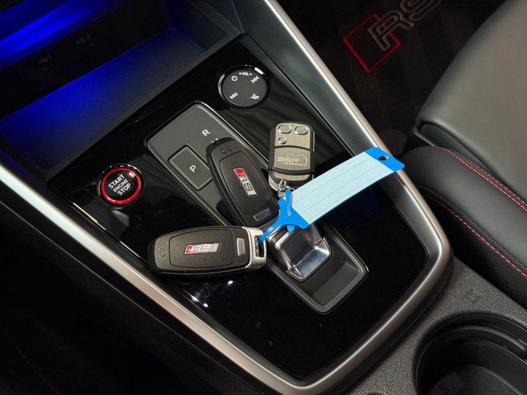 Vehicle Image 20