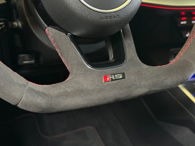 Vehicle Image 28