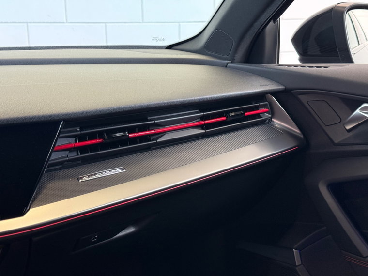Vehicle Image 39