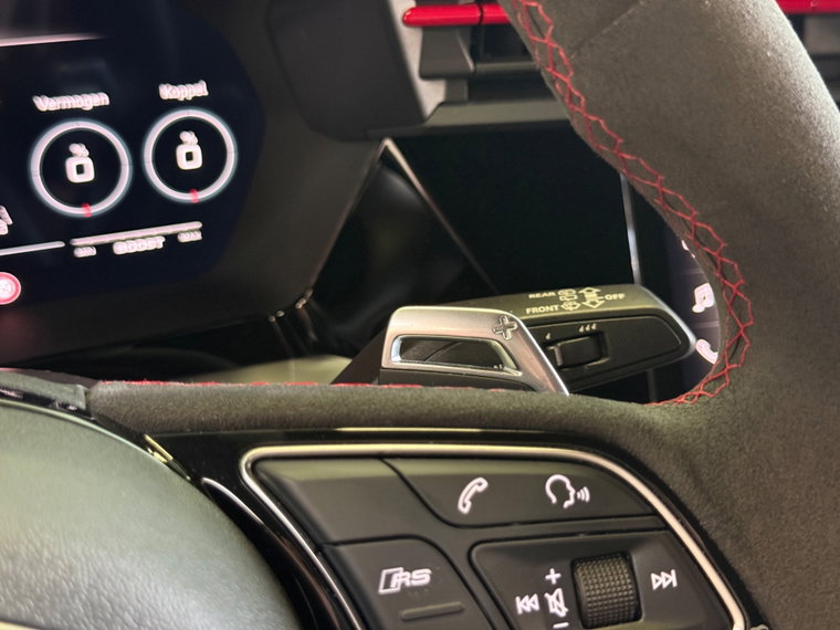 Vehicle Image 45