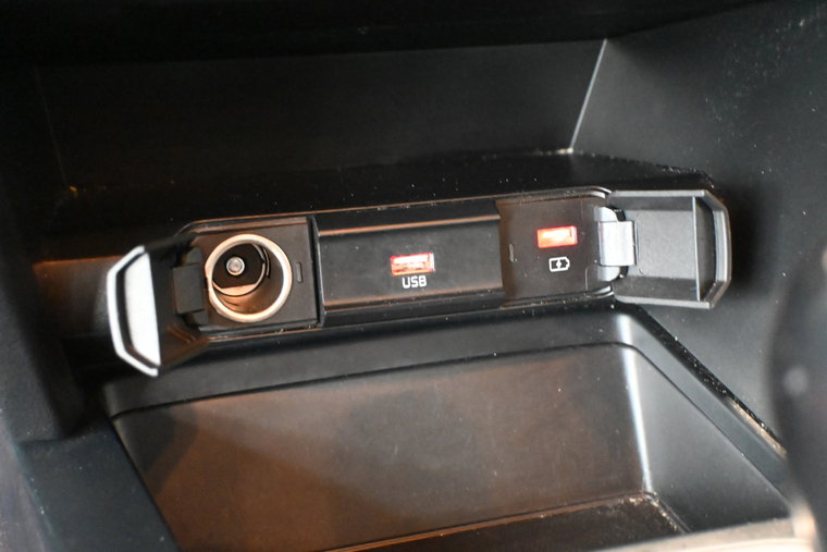 Vehicle Image 38