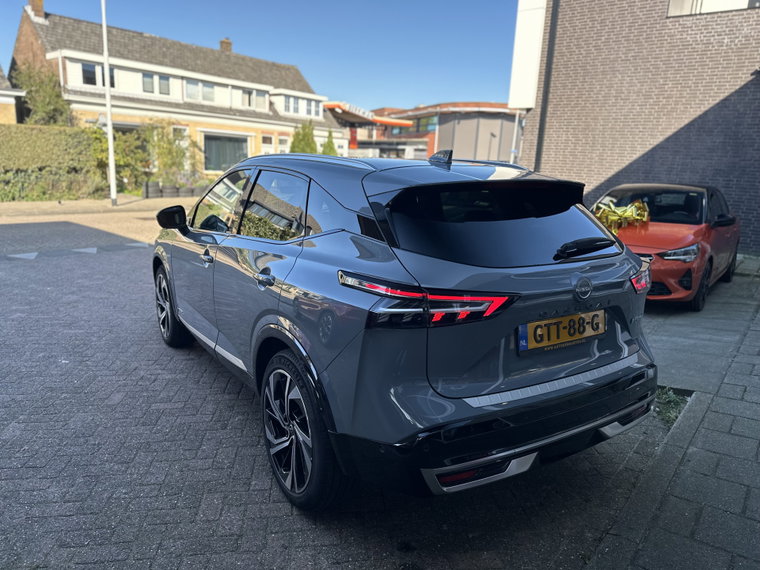 Vehicle Image 43