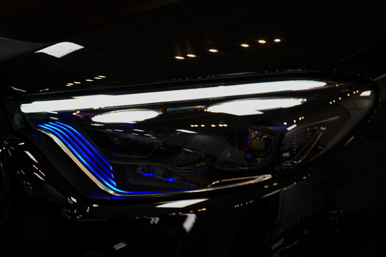 Vehicle Image 30