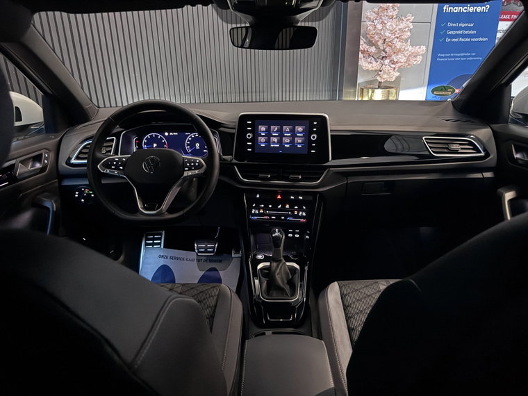 Vehicle Image 37