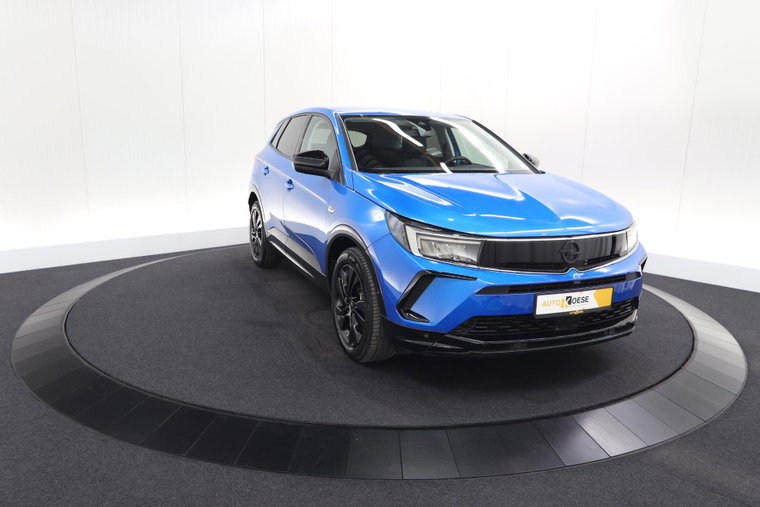 Vehicle Image 48