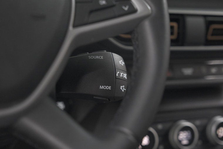 Vehicle Image 40