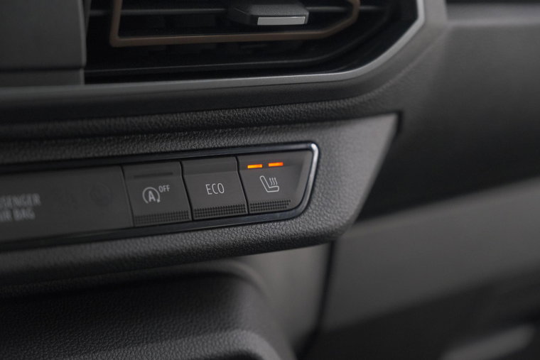Vehicle Image 52