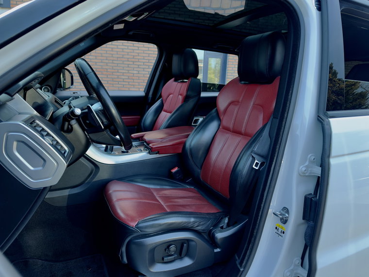 Vehicle Image 16