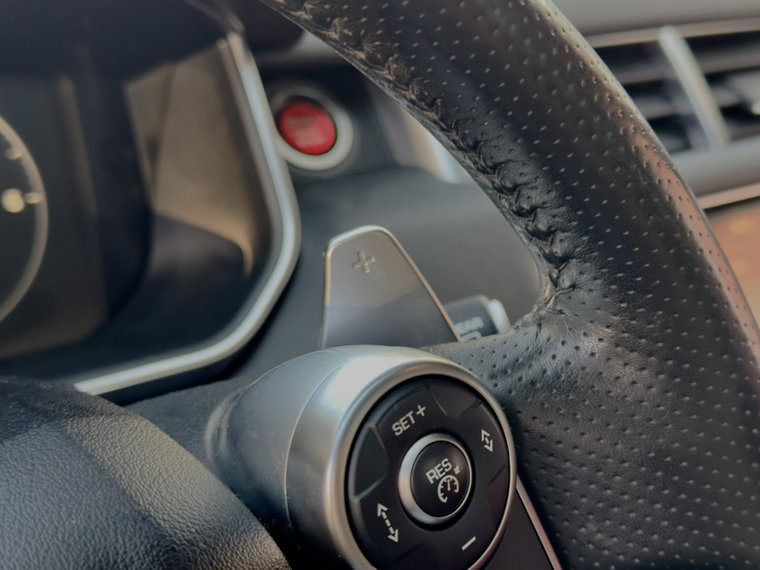 Vehicle Image 35