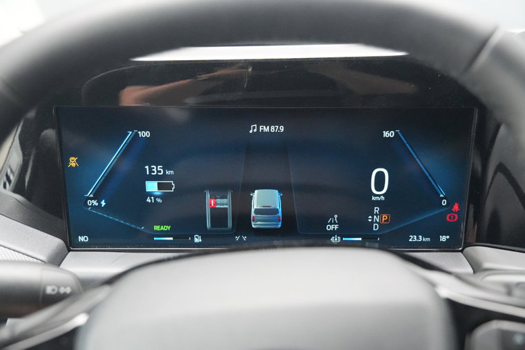 Vehicle Image 13