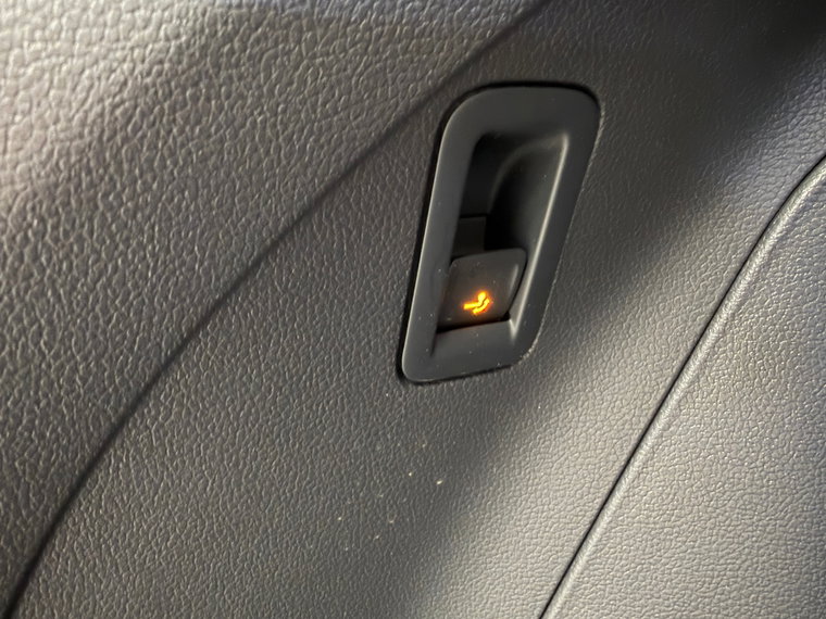 Vehicle Image 40