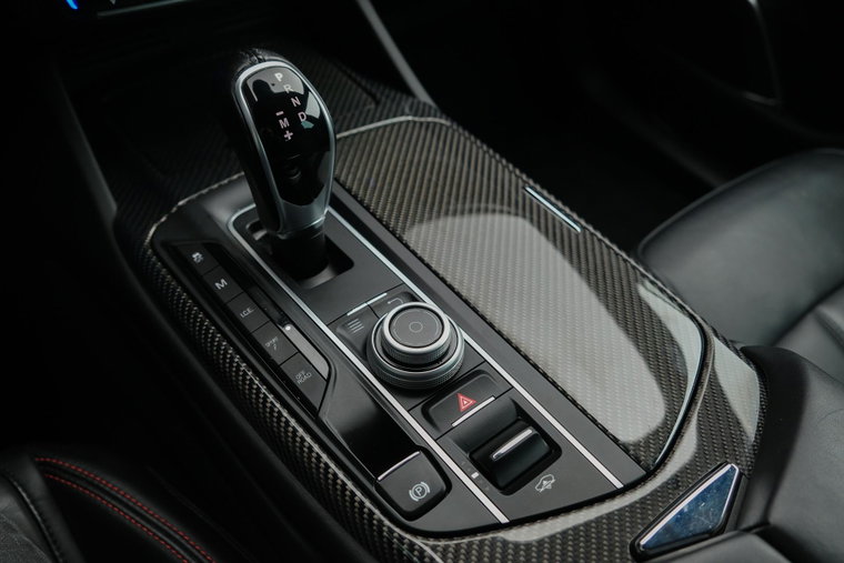 Vehicle Image 22