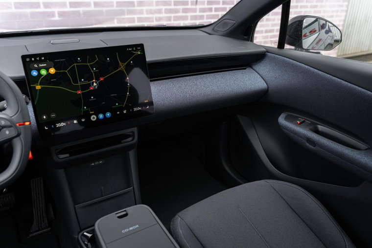 Vehicle Image 30