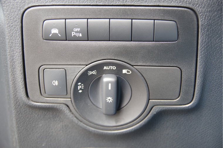 Vehicle Image 27