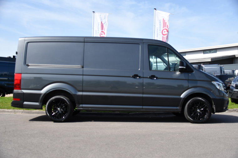 Vehicle Image 10
