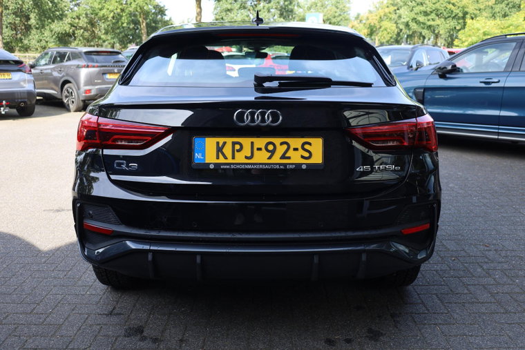 Vehicle Image 40