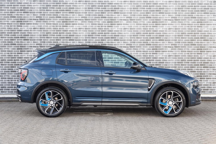 Vehicle Image 13