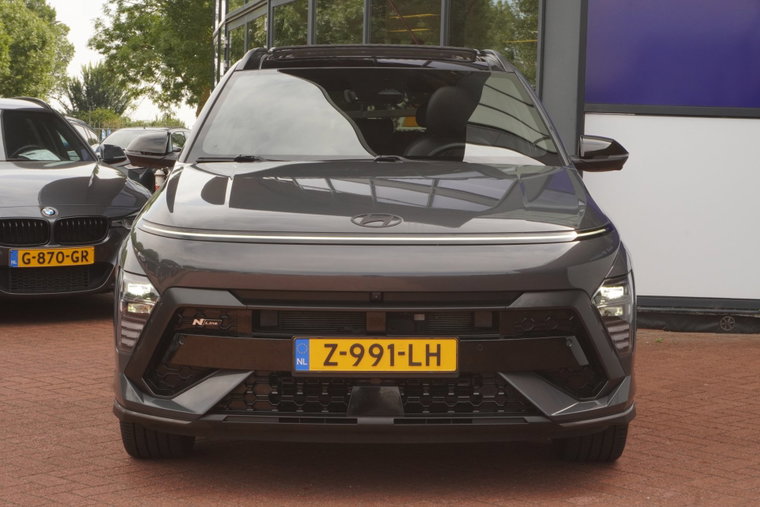 Vehicle Image 19