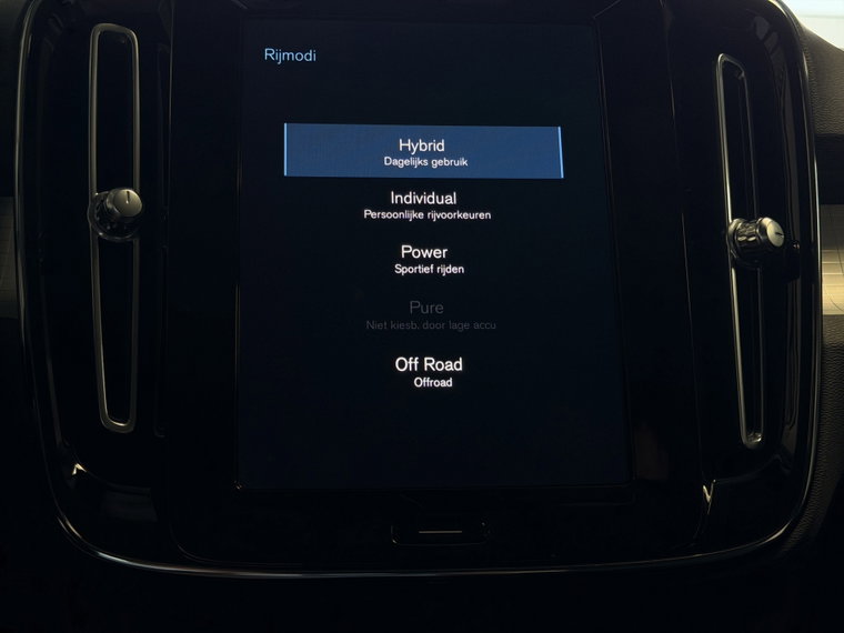 Vehicle Image 37