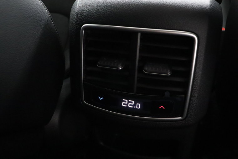 Vehicle Image 47