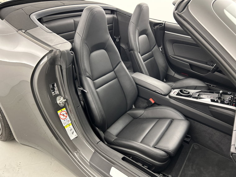 Vehicle Image 36