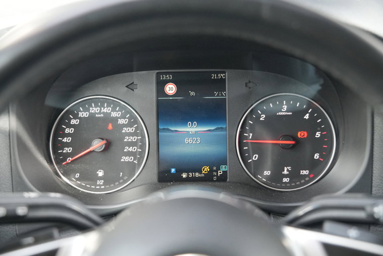 Vehicle Image 23