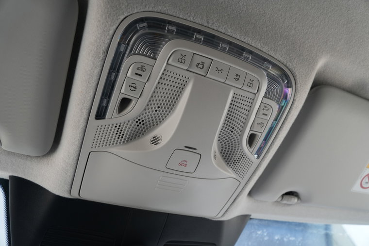 Vehicle Image 37