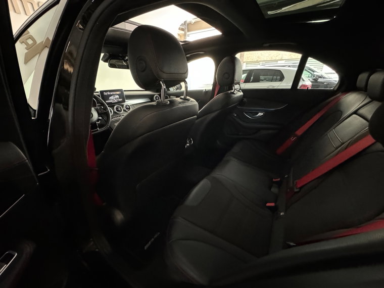 Vehicle Image 35