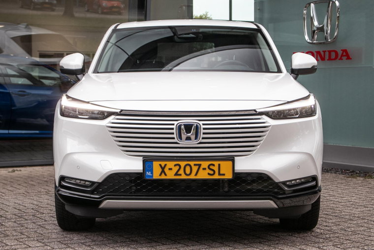 Vehicle Image 13