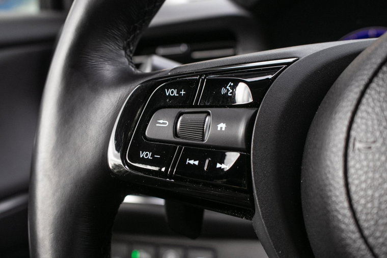Vehicle Image 38