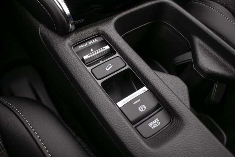 Vehicle Image 26