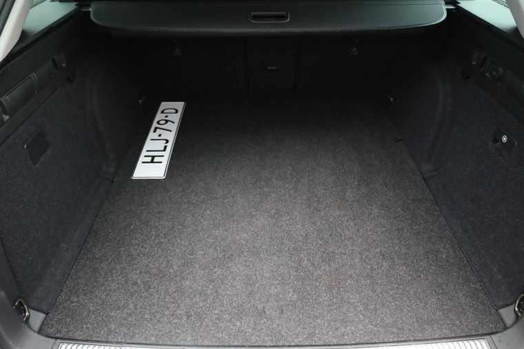 Vehicle Image 41