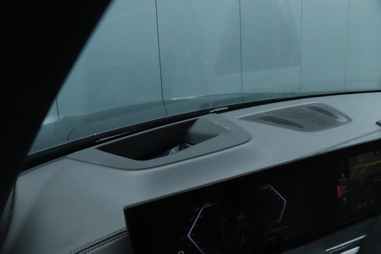 Vehicle Image 40
