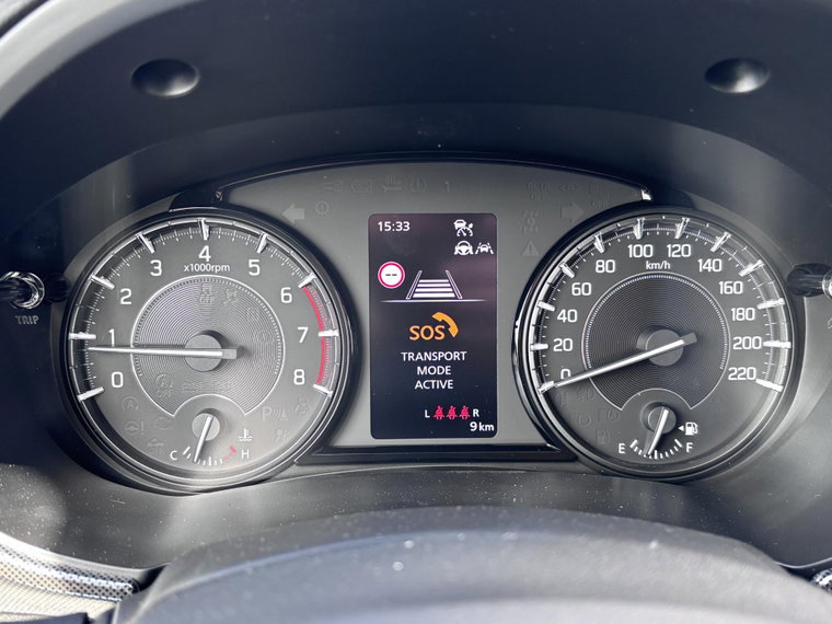 Vehicle Image 14