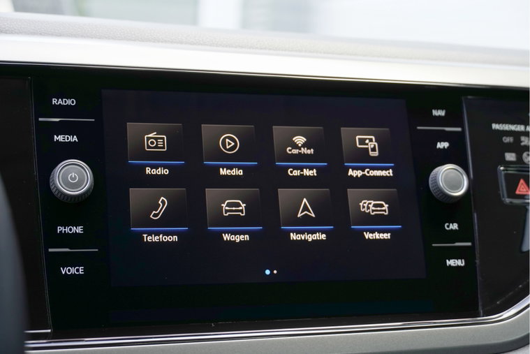 Vehicle Image 26