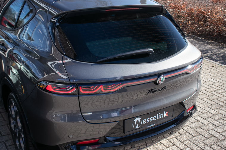 Vehicle Image 37