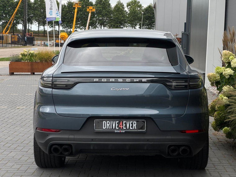 Vehicle Image 29