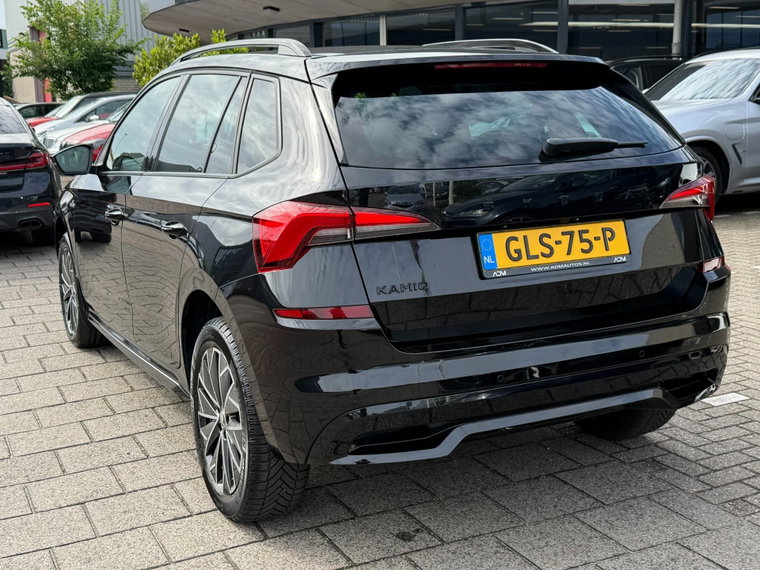 Vehicle Image 19