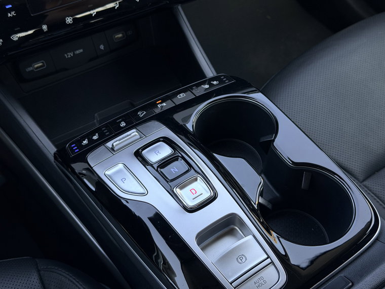 Vehicle Image 27