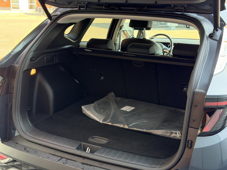 Vehicle Image 32