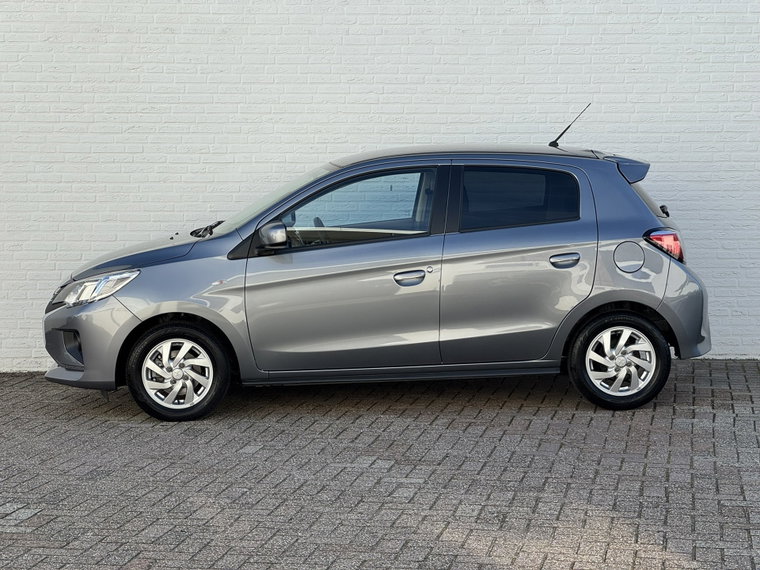 Vehicle Image 16