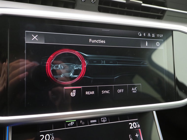 Vehicle Image 36