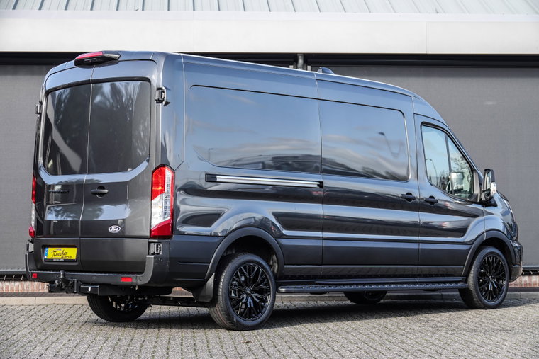 Vehicle Image 35