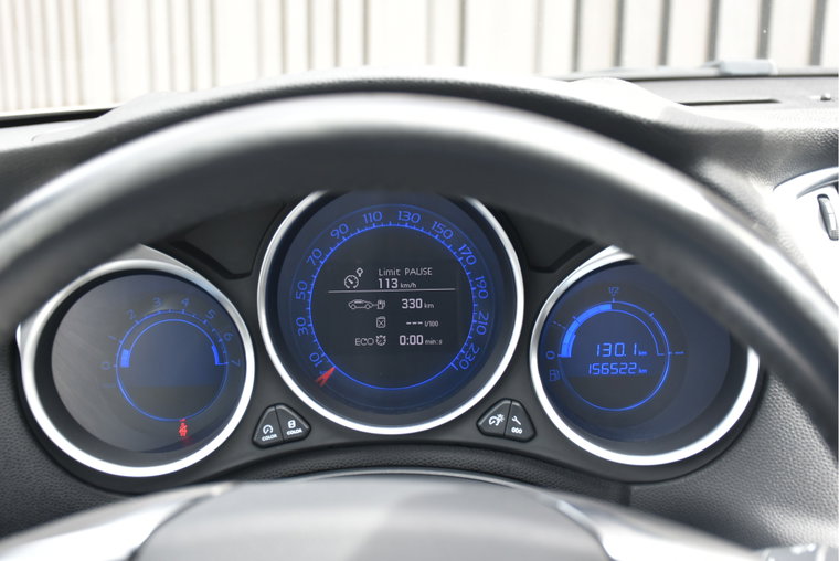 Vehicle Image 22
