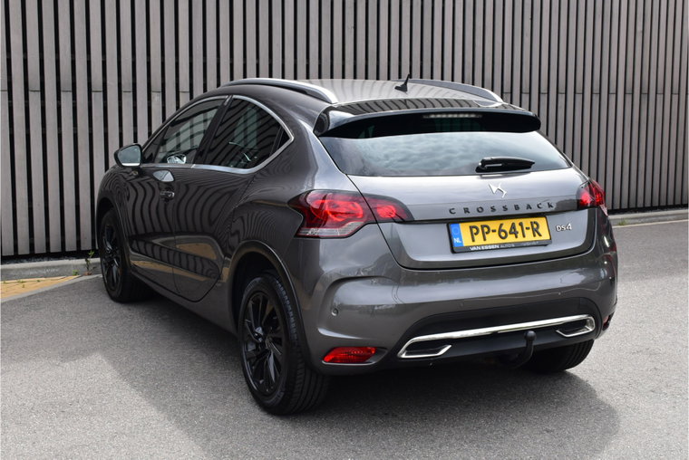 Vehicle Image 30