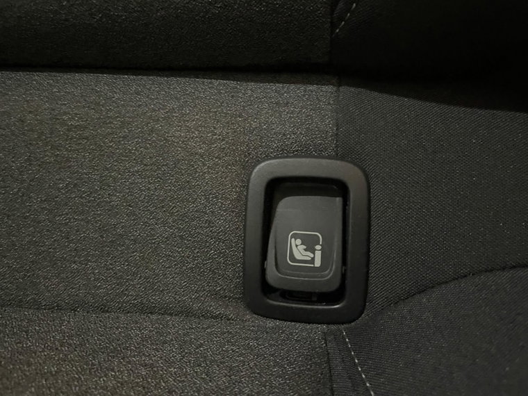 Vehicle Image 41
