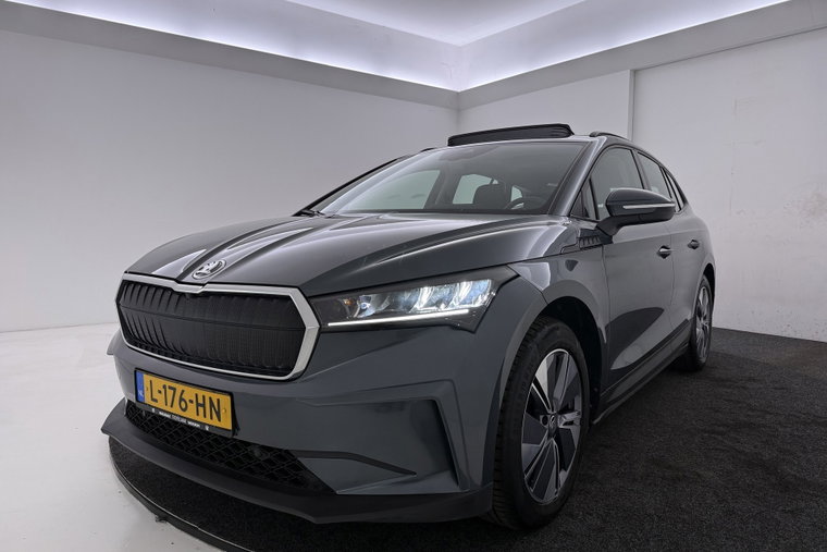Vehicle Image 45