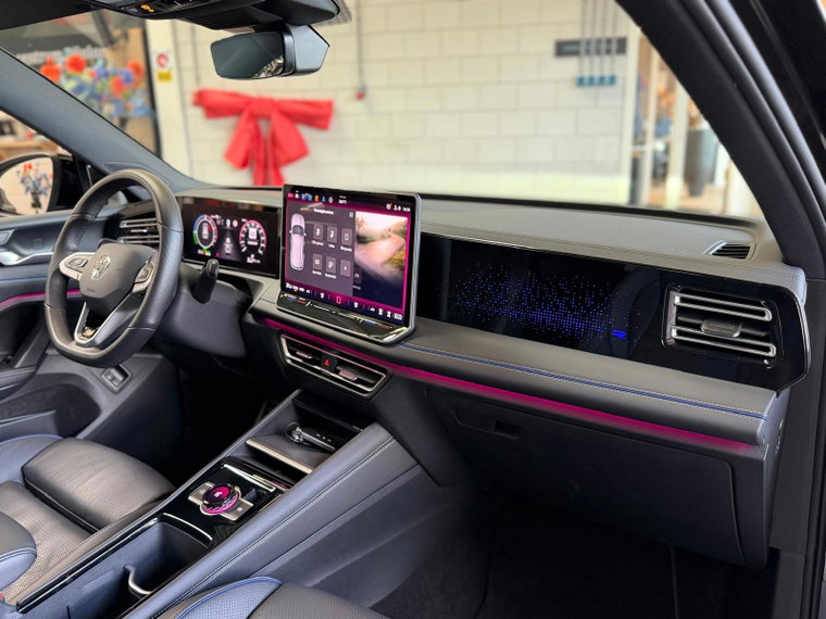 Vehicle Image 35