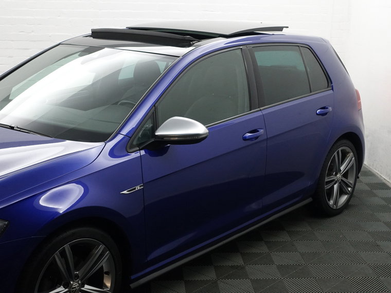 Vehicle Image 32