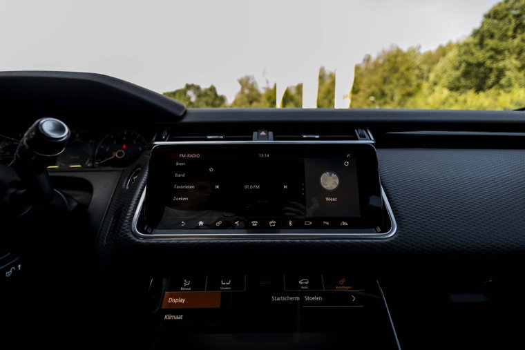 Vehicle Image 35